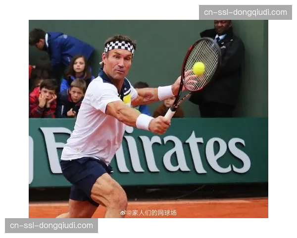 澳大利亚双码球星Mark Nawaqanitawase加盟松下狂野武士，年薪超百万澳元