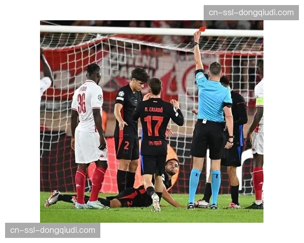 欧冠：巴塞罗那客场2-0战胜国际米兰，抢占晋级先机